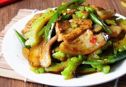 重庆人吃瓜图,尽享夏日清凉美食盛宴