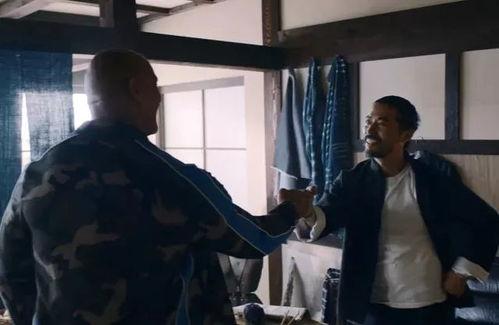 卖衣服吃瓜视频
